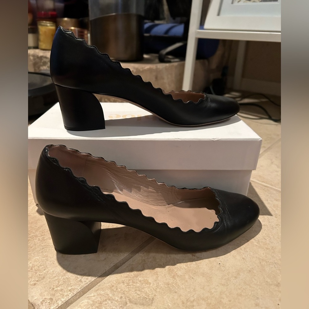 Chloe Scalloped Heel